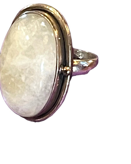 Vintage sterling silver 925 Moonstone elongated chunky ring