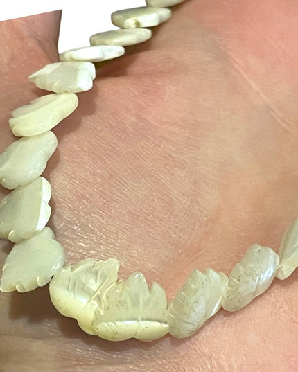 Vintage Mother of pearl fancy etched design bead necklace