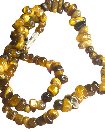 Vintage polished tiger eye stone bead chip necklace