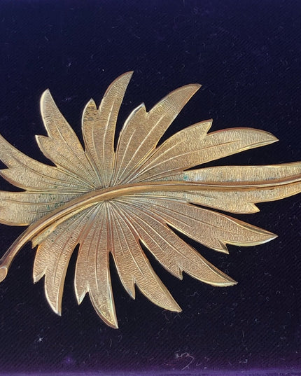 Vintage brushed gold large leaf fancy brooch large