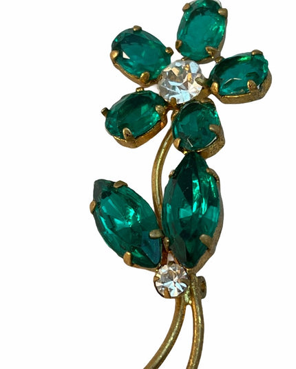 Vintage Green Crystal flower brooch rhinestone Juliana style?