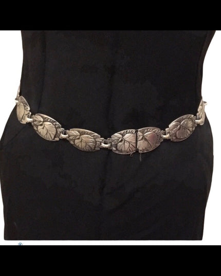 Vintage Metal Apple etched design fancy belt So cute! antiqued brushed silver