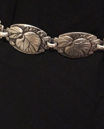 Vintage Metal Apple etched design fancy belt So cute! antiqued brushed silver
