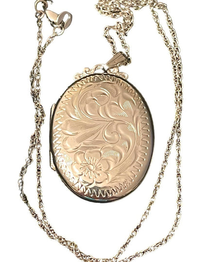 Vintage 1960s Sterling silver 925 Rhodium plated Etched locket necklace …