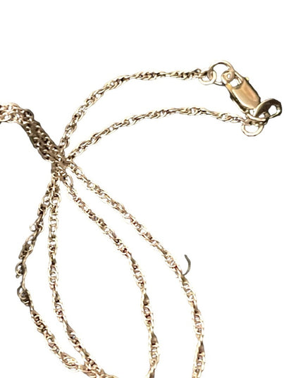 Vintage 1960s Sterling silver 925 Rhodium plated Etched locket necklace …