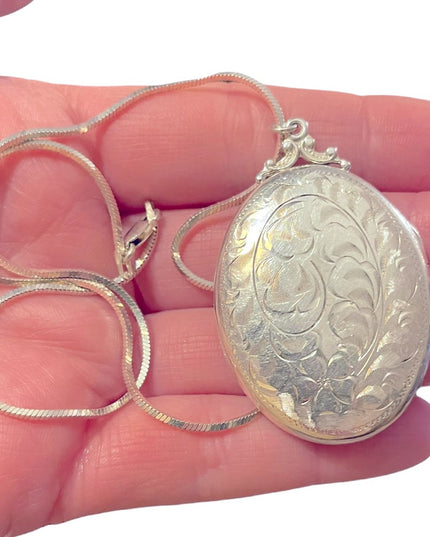 Antique Sterling silver 925 Etched LARGE locket Victorian necklace (B) S…