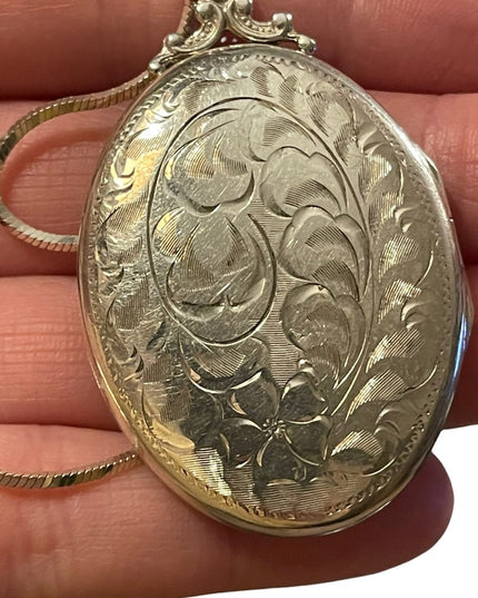 Antique Sterling silver 925 Etched LARGE locket Victorian necklace (B) S…