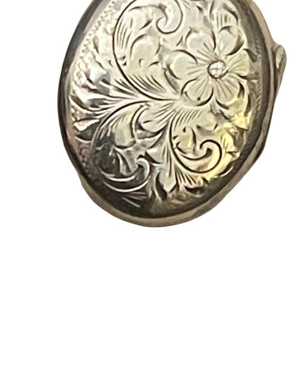 Vintage Sterling silver Etched locket necklace 925