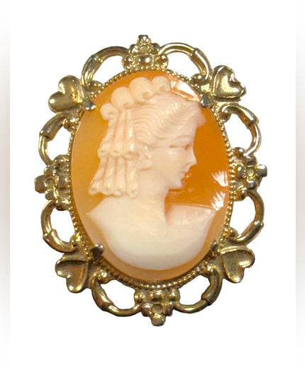 Vintage carved shell Cameo brooch gold finish