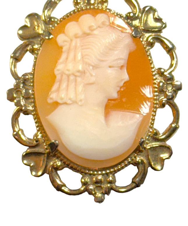 Vintage carved shell Cameo brooch gold finish