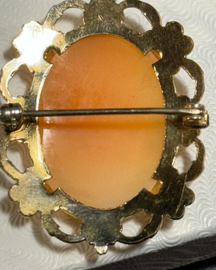 Vintage carved shell Cameo brooch gold finish