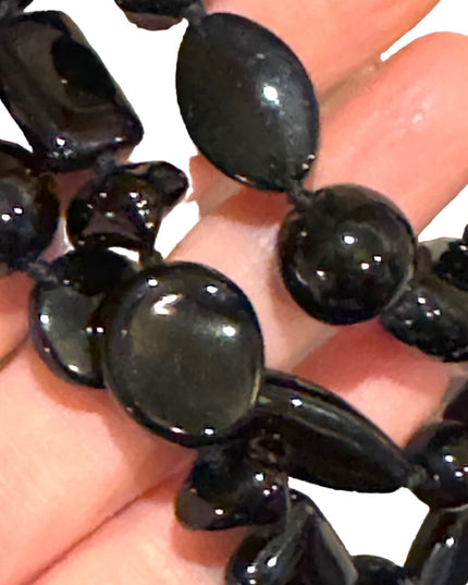 Vintage Black glass Trifari fancy bead necklace
