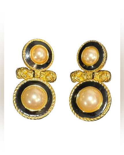 Vintage Richelieu faix pearl dangle black enamel textured gold finish earrings