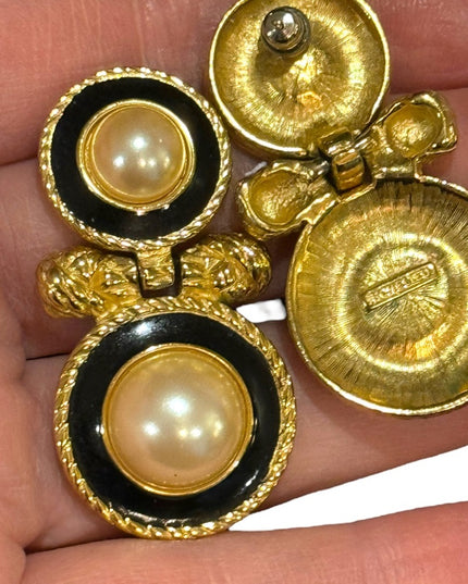 Vintage Richelieu faix pearl dangle black enamel textured gold finish earrings