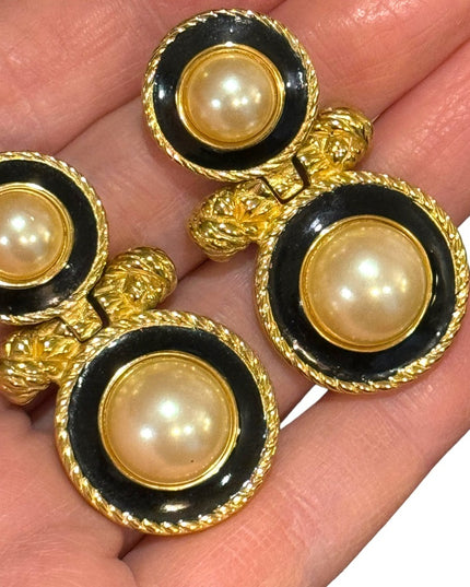 Vintage Richelieu faix pearl dangle black enamel textured gold finish earrings