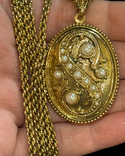 1928 Gold finish fancy Victorian Revival large locket 30” necklace