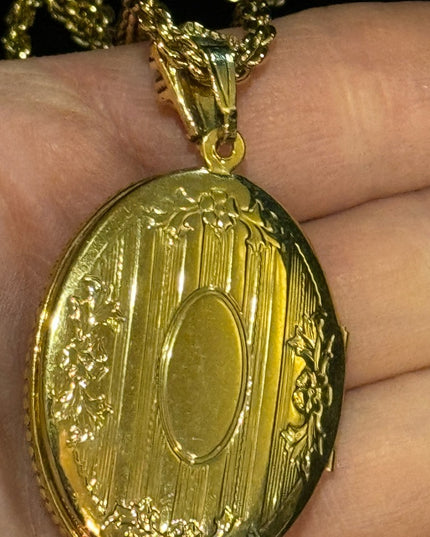 1928 Gold finish fancy Victorian Revival large locket 30” necklace