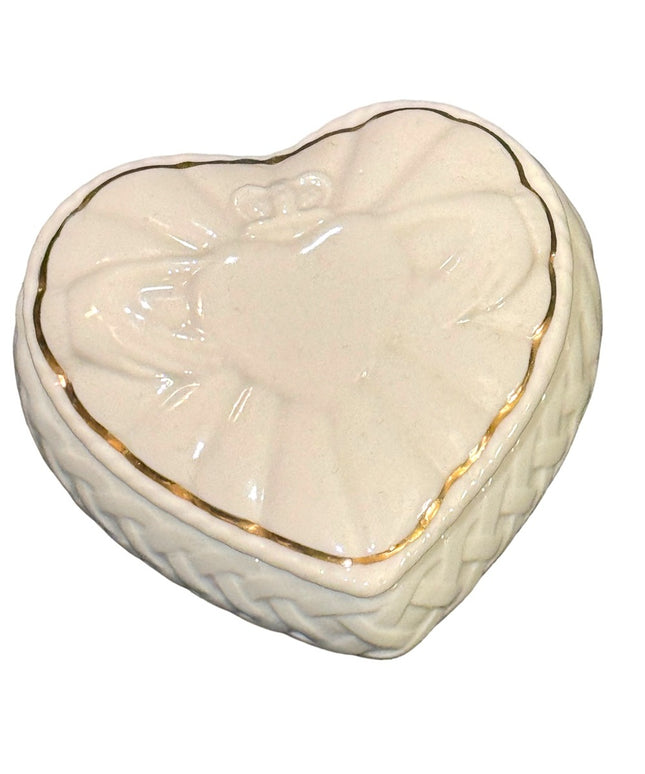 Vintage Belleek Ireland ceramic Heart Clauddah Trinket jar box