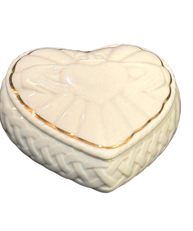 Vintage Belleek Ireland ceramic Heart Clauddah Trinket jar box