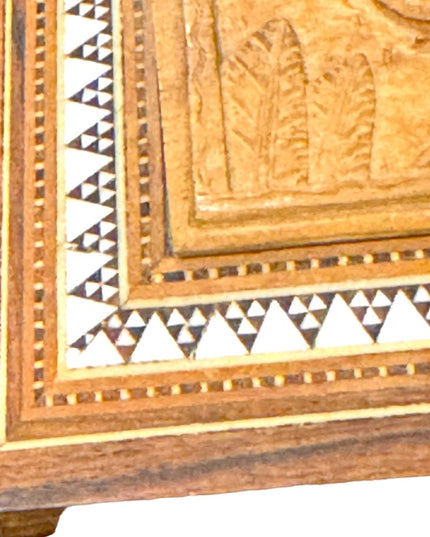 Vintage handmade pearl inlay box carved wood elephant design locking lined