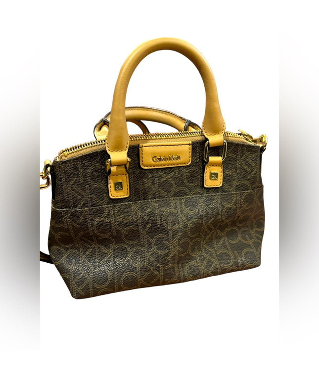 Calvin Klein Brown monogram LiKE NEW crossbody bag