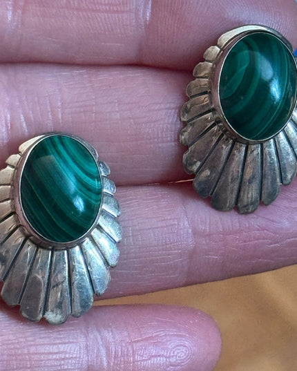 Vintage Southwestern style 925 Sterling malachite fancy earrings SJ