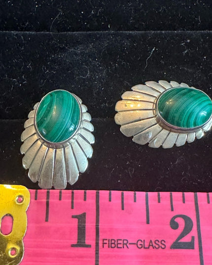 Vintage Southwestern style 925 Sterling malachite fancy earrings SJ