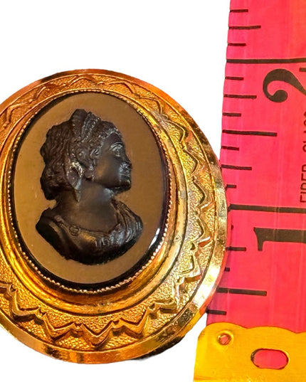 Vintage Gold plt finish ornate design Black glass carved Cameo brooch