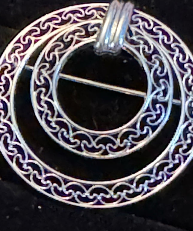 Vintage sterling silver HSB filagree fancy round brooch 925