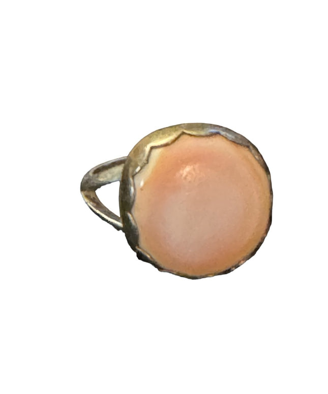 Vintage Hand made southwestern sterling silver coral fancy ring