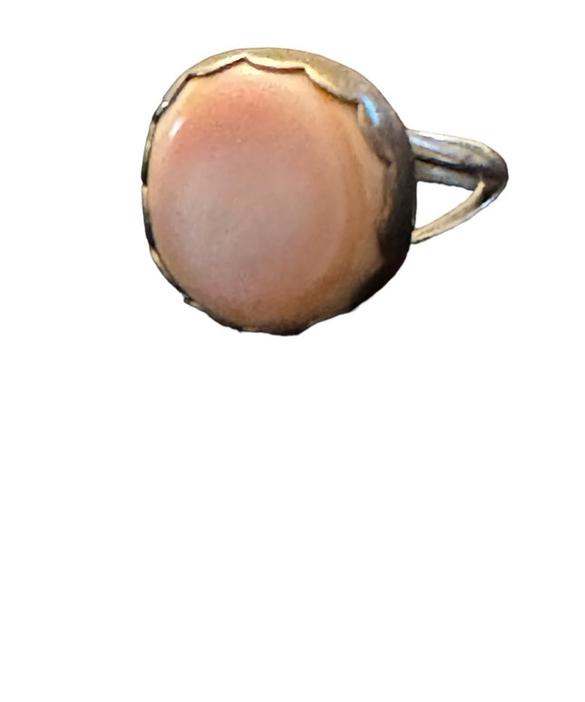 Vintage Hand made southwestern sterling silver coral fancy ring