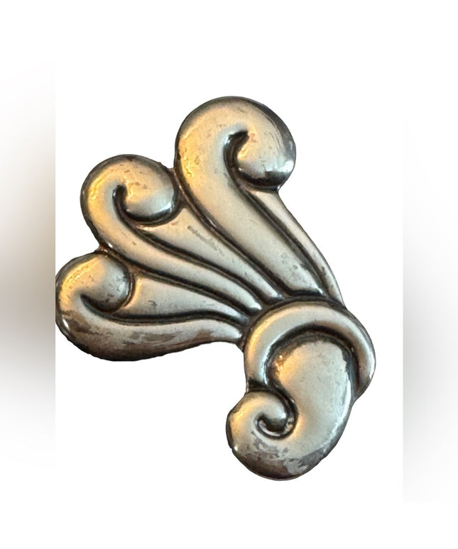 Vintage Rare HECTOR AGUILAR FOR CORO STERLING SILVER Brooch MEXICO