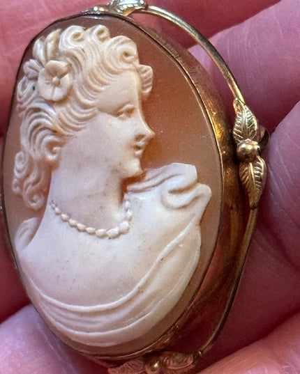 Vintage 1950s 12k gold filled Van Dell Carved shell cameo Victorian lady RF