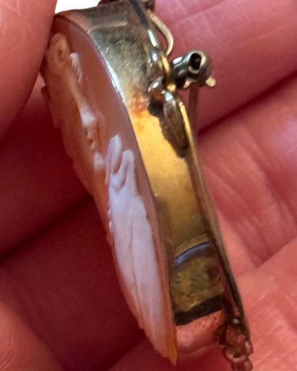 Vintage 1950s 12k gold filled Van Dell Carved shell cameo Victorian lady RF