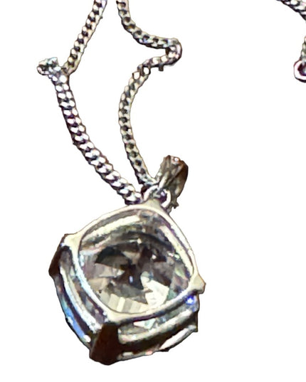Lovely sterling silver 925 substancial CZ crystal pendant necklace