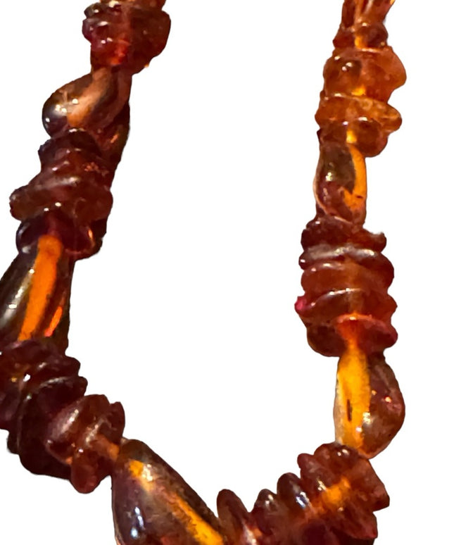 Vintage Honey Amber lovely bead necklace