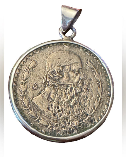 Vintage 1960 Mexico 50 Centavos silver coin necklace pendant
