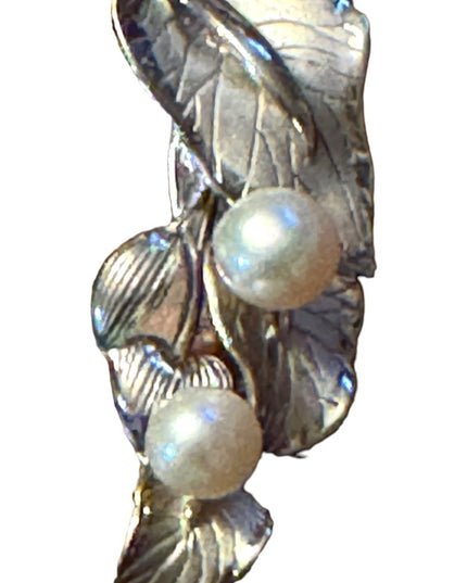 Vintage 925 sterling silver fabcy pearl flower leaf brooxh