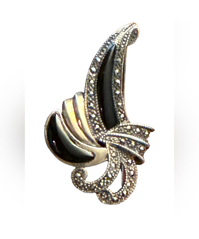 Vintage sterling silver marcasite black onyx fancy art deco styled brooch
