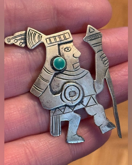 Vintage Peru Peruvian Sterling silver 925 stone feature Soldier brooch