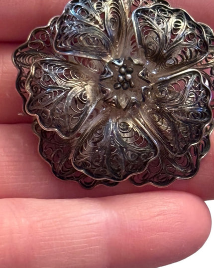 Vintage Mexico Silver filagree flower fancy antiqued brooch