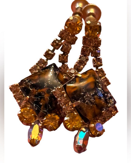 Vintage 1960s fancy glass & crystal screw back amber hues dangle earrings