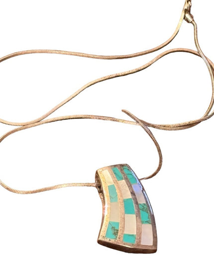 Lovely sterling silver 925 fancy turquoise & mop pendant necklace