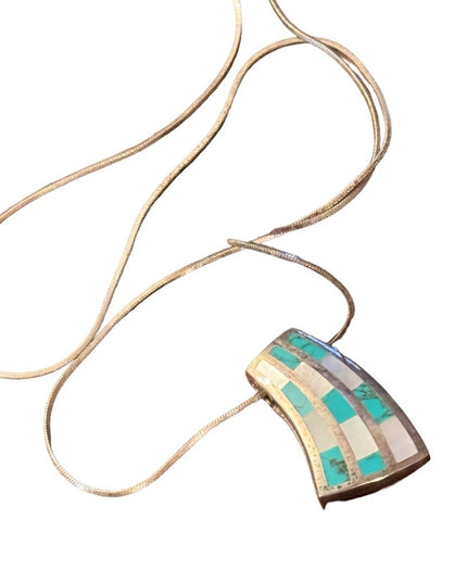 Lovely sterling silver 925 fancy turquoise & mop pendant necklace
