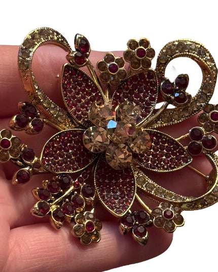 Vintage AVON 35 YEARS ANNIVERSARY GOLD TONE Statement Pin Brooch RED RHINESTONES