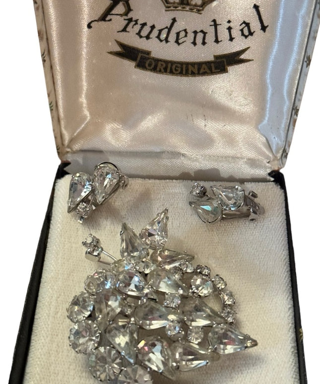 Lovely vintage mid century 1950s NIB Crystal earrings & brooch in box SET