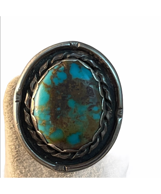 Vintage Navajo sterling silver ring Turquoise southwestern
