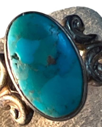 Vintage handmade sterling ring Turquoise Southwestern Native American