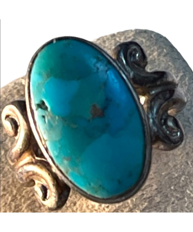 Vintage handmade sterling ring Turquoise Southwestern Native American