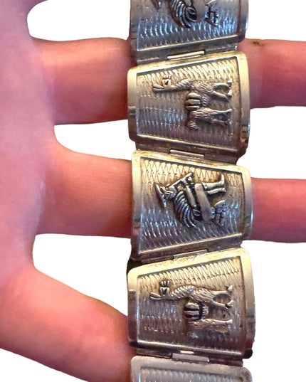 Beautiful Antique Sterling Silver Peruvian Cultural Scenic 7in. Bracelet LLama
